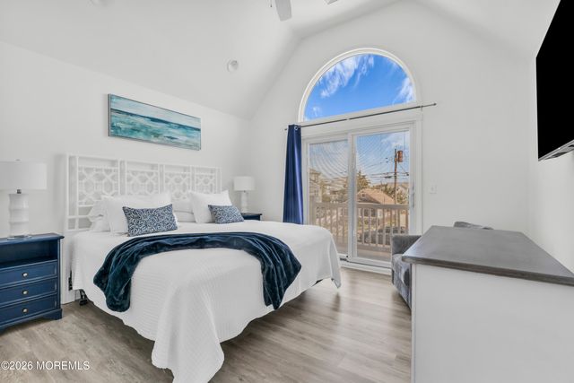 115 11th Avenue, Seaside Park, NJ 08752