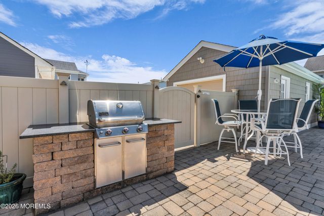 115 11th Avenue, Seaside Park, NJ 08752