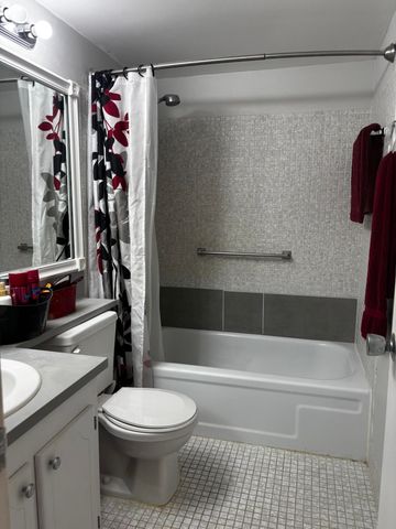 310 CHATHAM O 310, West Palm Beach, FL 33417