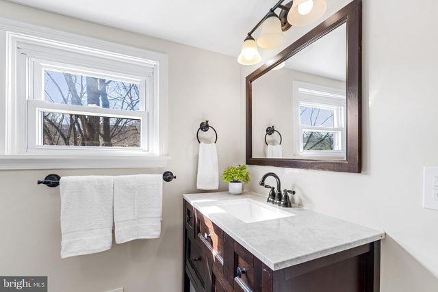 1317 APPLEBY AVE, Baltimore, MD 21209