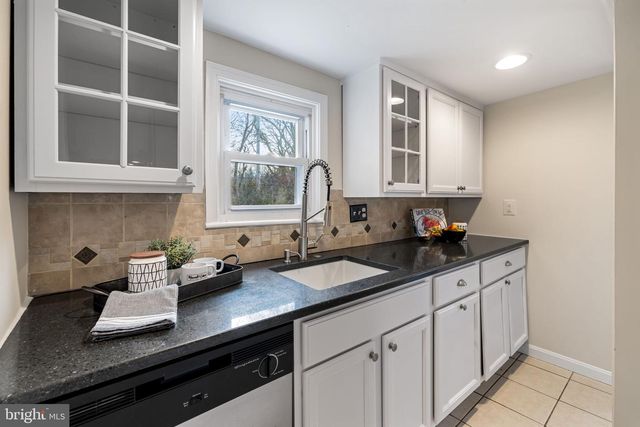 1317 APPLEBY AVE, Baltimore, MD 21209