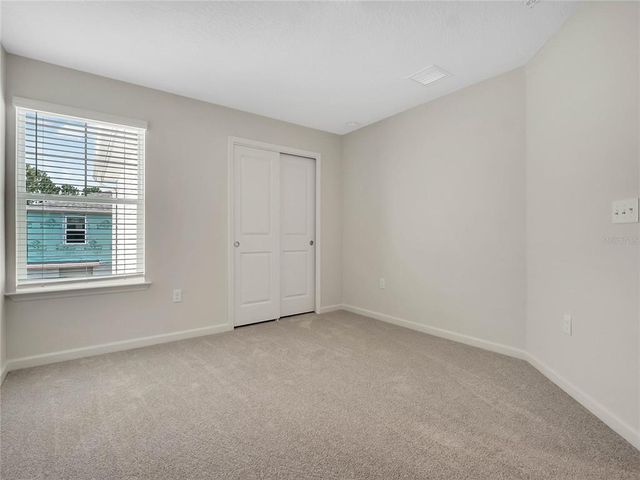 2924 OAK PARK WAY 33, Orlando, FL 32822