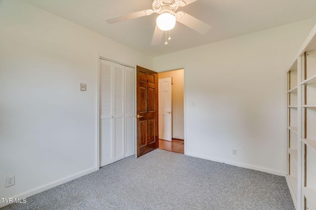 107 Dogwood Lane, Johnson City, TN 37604