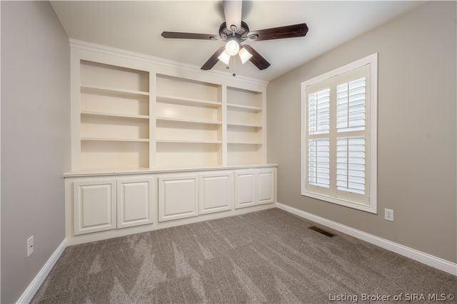 11511 Liberty Bell Lane, Sellersburg, IN 47172