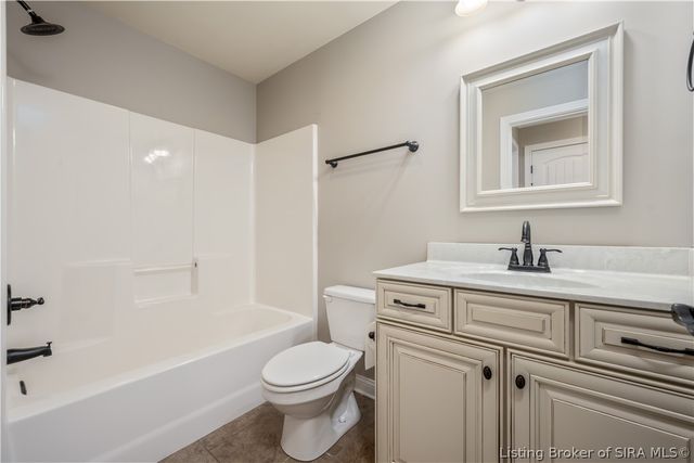11511 Liberty Bell Lane, Sellersburg, IN 47172