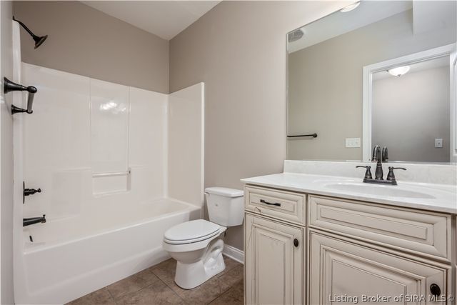 11511 Liberty Bell Lane, Sellersburg, IN 47172