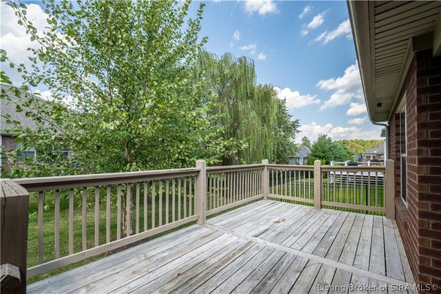 11511 Liberty Bell Lane, Sellersburg, IN 47172