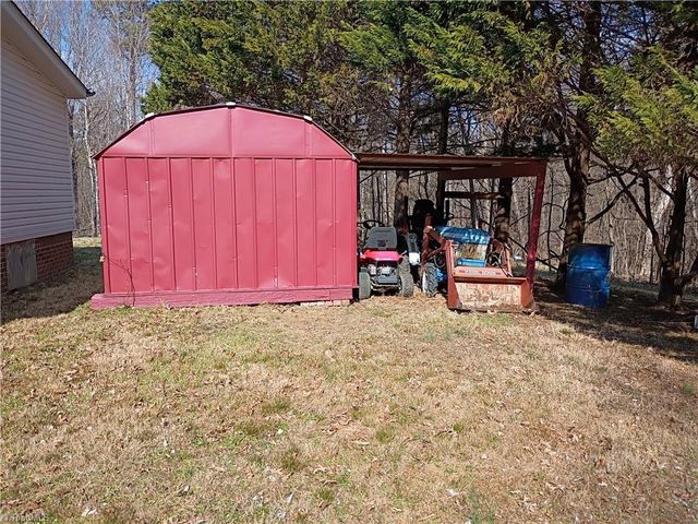 204 Nubbin Ridge Road, High Point, NC 27265