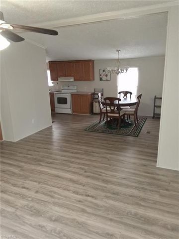 204 Nubbin Ridge Road, High Point, NC 27265