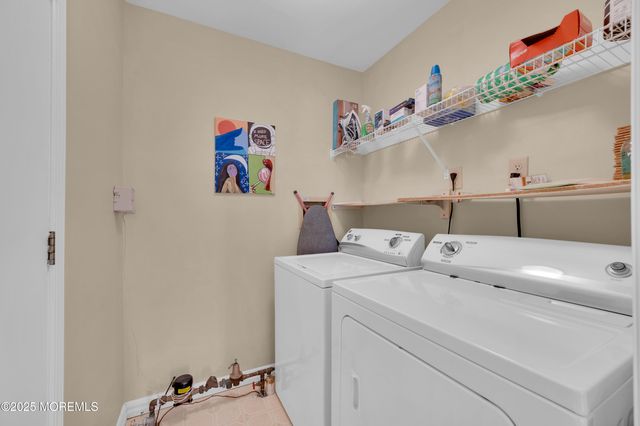 51 Narberth Way, Toms River, NJ 08757