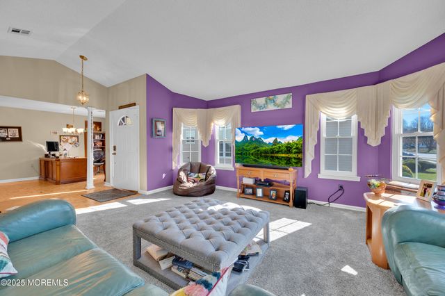 51 Narberth Way, Toms River, NJ 08757