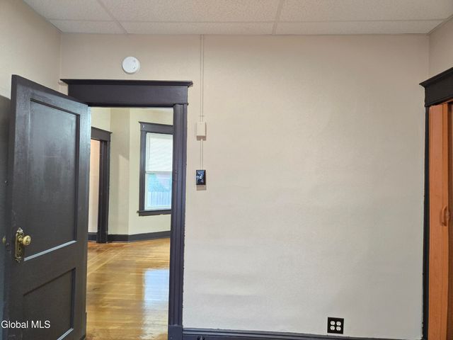 355 Myrtle Avenue Apt. A, Albany, NY 12208