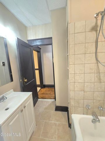 355 Myrtle Avenue Apt. A, Albany, NY 12208