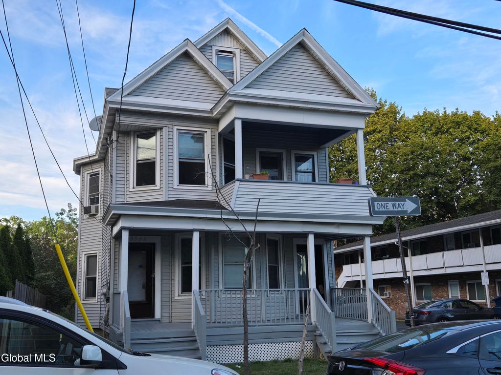 355 Myrtle Avenue Apt. A, Albany, NY 12208