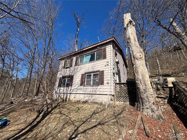 7029 Twin River Road, Catawissa, MO 63025