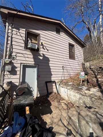 7029 Twin River Road, Catawissa, MO 63025