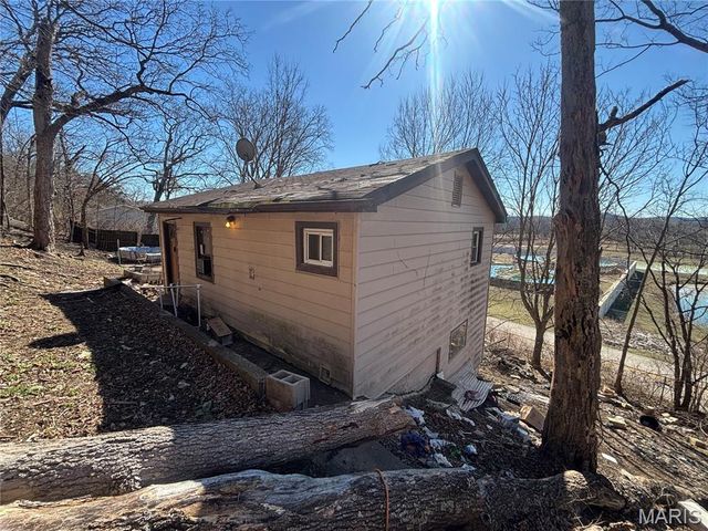 7029 Twin River Road, Catawissa, MO 63025