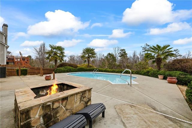 748 Sandstone Trail, Jefferson, GA 30549