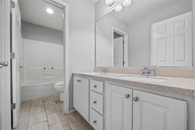 748 Sandstone Trail, Jefferson, GA 30549