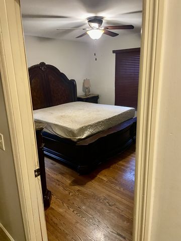 805 Sam Davis Rd, Smyrna, TN 37167