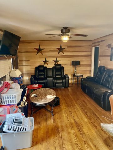 805 Sam Davis Rd, Smyrna, TN 37167
