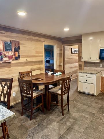 805 Sam Davis Rd, Smyrna, TN 37167