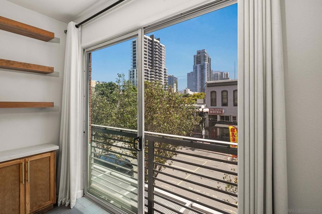 445 Island 321, San Diego, CA 92101 — photo 5