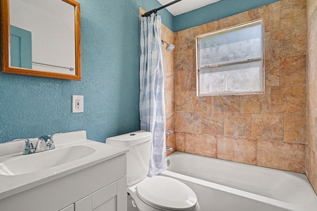 5009 Royal Drive, Fort Worth, TX 76116