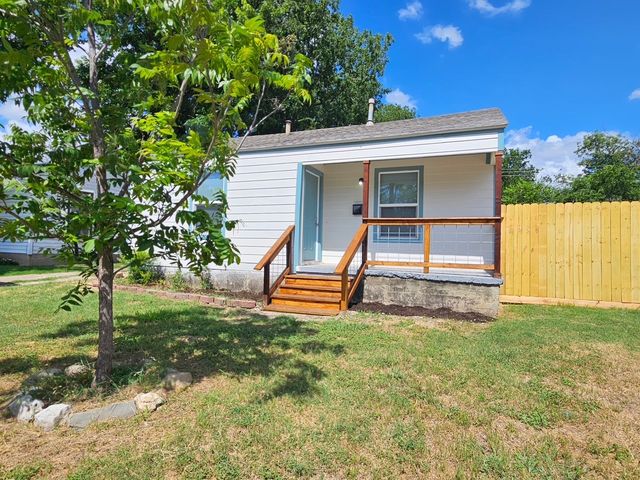 5009 Royal Drive, Fort Worth, TX 76116