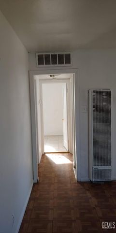 1130 Dolores Street, Bakersfield, CA 93305