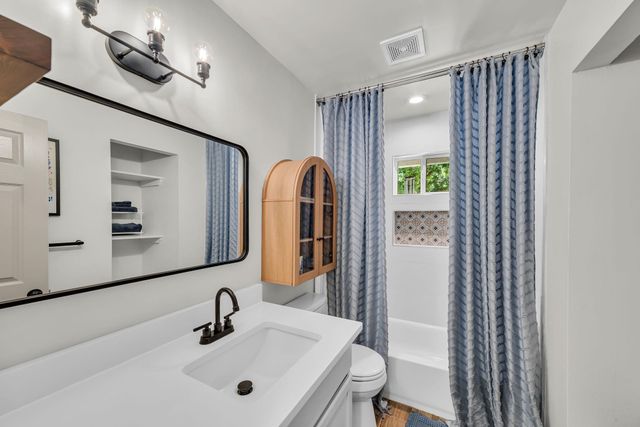 4901 Powder River RD, Austin, TX 78759