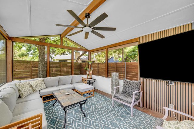 4901 Powder River RD, Austin, TX 78759