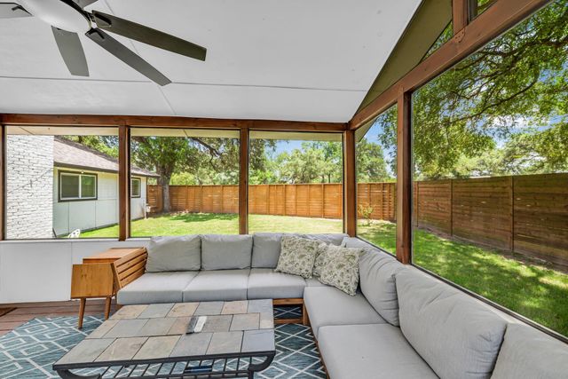 4901 Powder River RD, Austin, TX 78759
