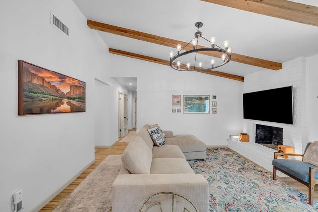4901 Powder River RD, Austin, TX 78759