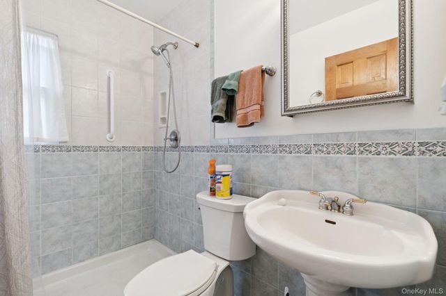 444 Carnation Avenue, Floral Park, NY 11001