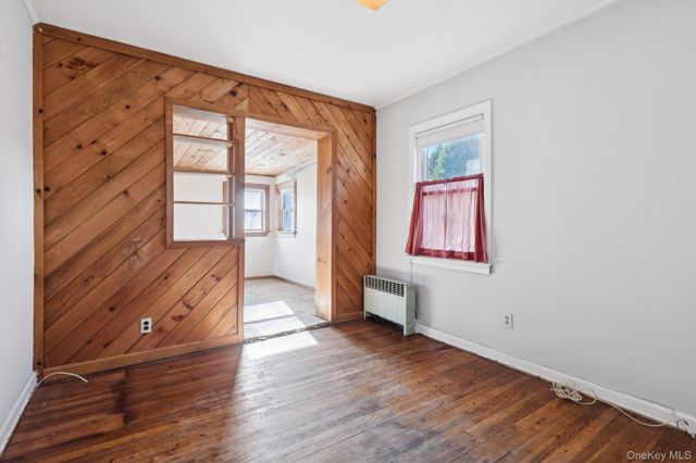 444 Carnation Avenue, Floral Park, NY 11001