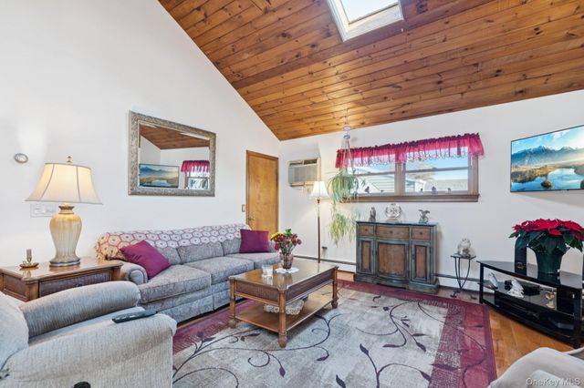 444 Carnation Avenue, Floral Park, NY 11001