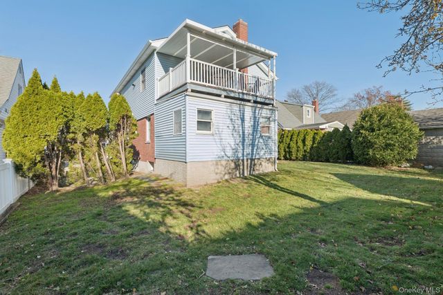 444 Carnation Avenue, Floral Park, NY 11001