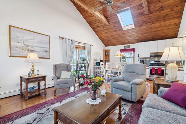 444 Carnation Avenue, Floral Park, NY 11001