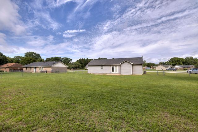 2555 Lorentz Drive, Sumter, SC 29154