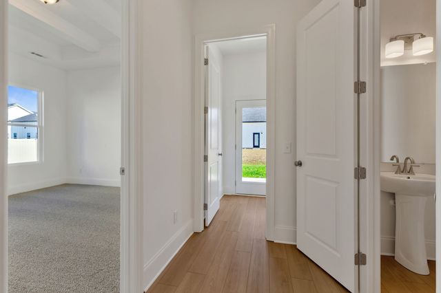 106 Lula Lane, Kingston Springs, TN 37082