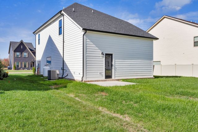 106 Lula Lane, Kingston Springs, TN 37082