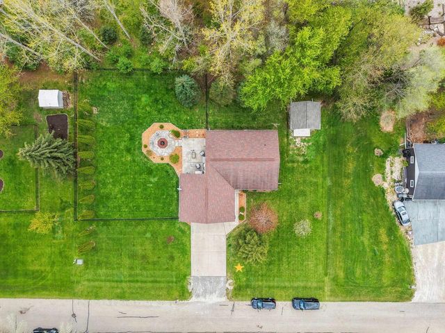 5023 COUNTRY BREEZE LANE, Larsen, WI 54947
