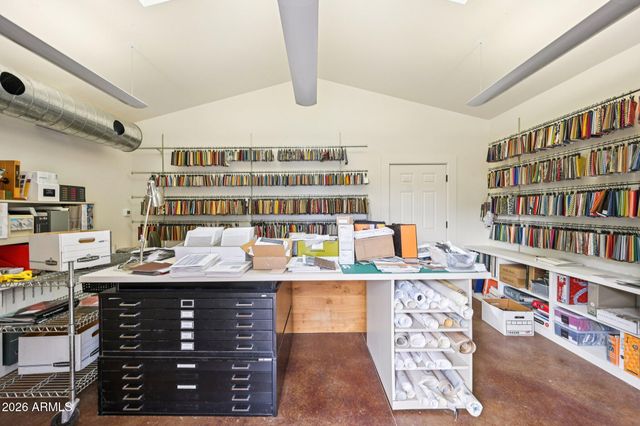 820 S FARMER Avenue, Tempe, AZ 85281