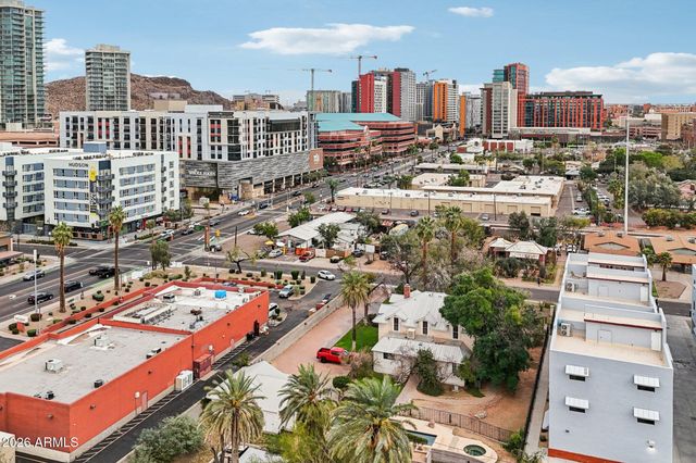 820 S FARMER Avenue, Tempe, AZ 85281