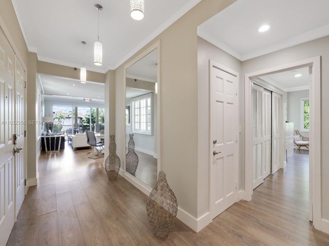 19126 Fisher Island Drive 19126, Miami Beach, FL 33109