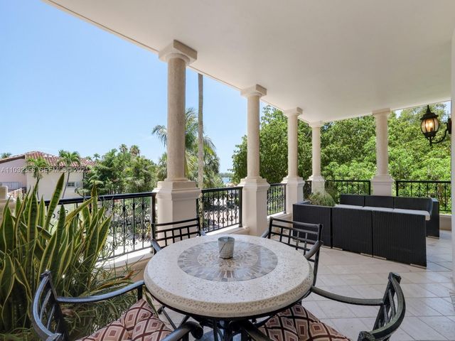 19126 Fisher Island Drive 19126, Miami Beach, FL 33109