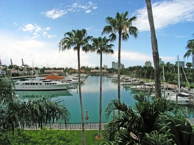 19126 Fisher Island Drive 19126, Miami Beach, FL 33109