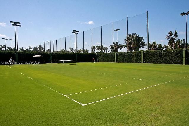 19126 Fisher Island Drive 19126, Miami Beach, FL 33109