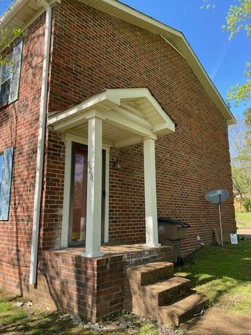 626 Castlegate Dr, Nashville, TN 37217